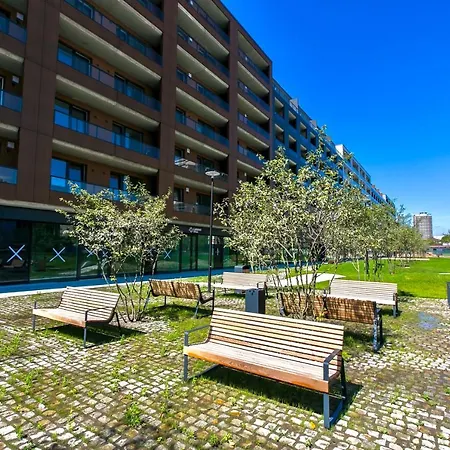 Luxury, Bright With Parking And Balcony In Center Apartament Bratysława