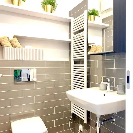 Luxury, Bright With Parking And Balcony In Center * Bratysława