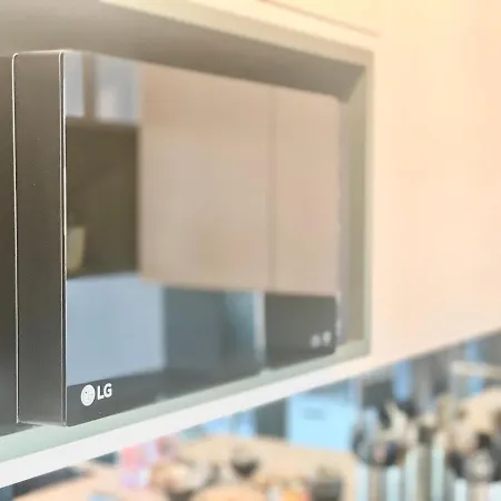 Luxury, Bright With Parking And Balcony In Center Apartament