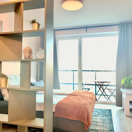 Apartament Luxury, Bright With Parking And Balcony In Center *